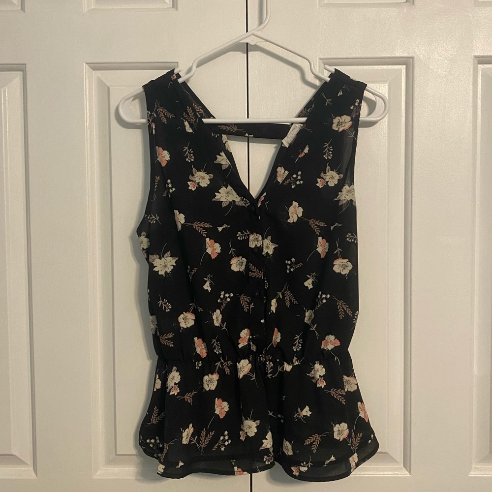 Sleeveless top